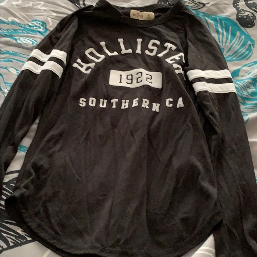 Hollister shirt